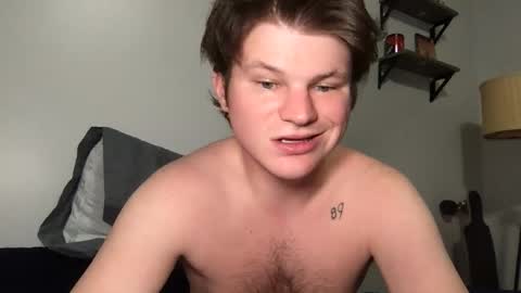 Snapshot of ahblah chatting on 12-14-25, 08:24 ahblah online show from 12-14-25, 08:24