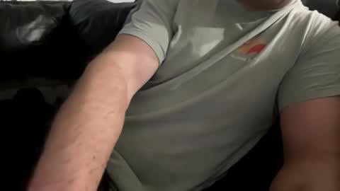 Snapshot of ahdjrucnsjwncnd chatting on 01-10-26, 01:13 Nick online show from 01-10-26, 01:13