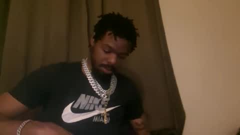 Snapshot of ahilmonk chatting on 12-03-25, 04:31 ahilmonk online show from 12-03-25, 04:31