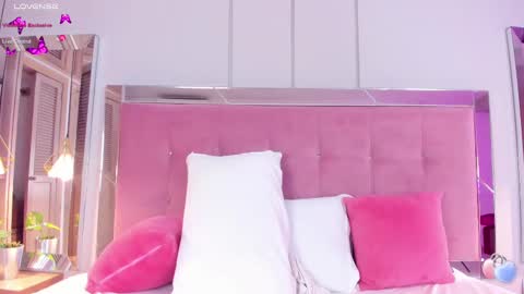 AHINOA online show from 02-11-25, 02:14