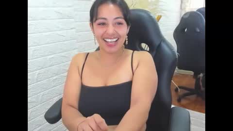 Ahisha online show from 12-15-24, 03:09