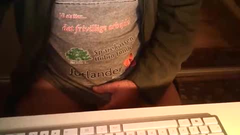 Snapshot of ahmole chatting on 03-24-26, 01:54 Ole online show from 03-24-26, 01:54