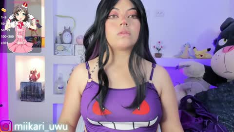 Snapshot of ahri_elderwood chatting on 02-09-25, 03:32 Ahri help me get to 100  online show from 02-09-25, 03:32