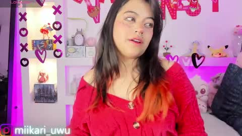 Snapshot of ahri_elderwood chatting on 02-15-25, 05:30 Ahri help me get to 100  online show from 02-15-25, 05:30