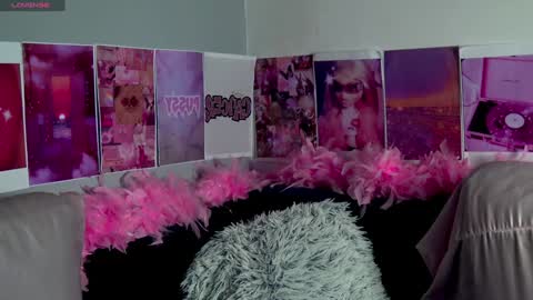 Snapshot of ahriangel chatting on 12-27-24, 03:04 AhriAngel OF ahriangel online show from 12-27-24, 03:04