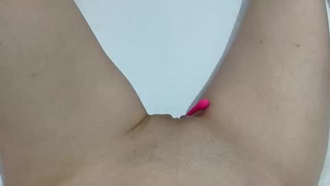 Snapshot of ahsexi chatting on 02-03-26, 01:15 Taylor online show from 02-03-26, 01:15