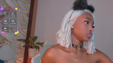 Snapshot of ahvi_ebony chatting on 05-16-26, 01:32 Ahvi Ebony online show from 05-16-26, 01:32
