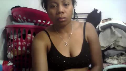 Aicha boobs online show from 05-15-26, 11:12
