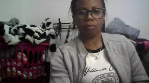 Aicha boobs online show from 05-16-26, 05:12