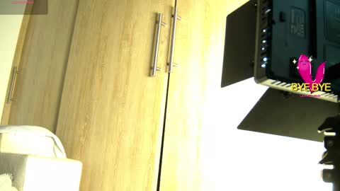 Aida  online show from 11-12-25, 11:32