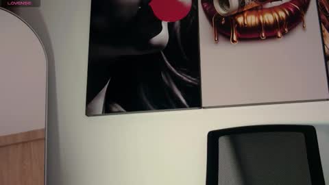 Aida  online show from 12-05-25, 11:19