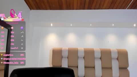 aidajoness online show from 12-15-25, 11:42