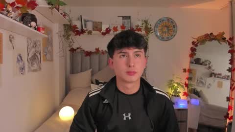 A H  online show from 11-12-25, 11:47