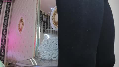 aidasina online show from 11-20-25, 08:08