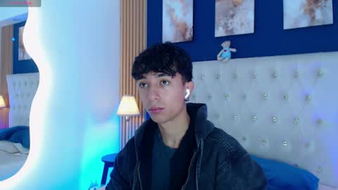 Aiden online show from 04-22-26, 12:50