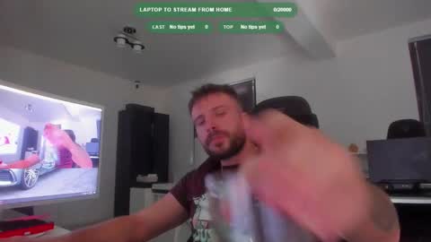Aiden online show from 10-05-25, 01:20