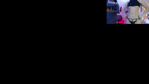 Snapshot of aiiko_domme chatting on 05-10-26, 01:11 Aiiko and Aine online show from 05-10-26, 01:11