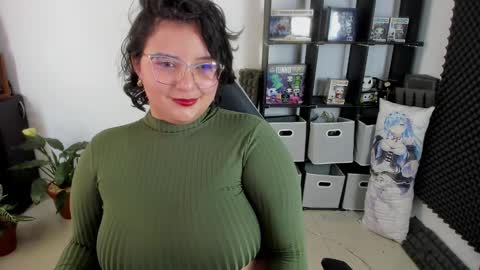 Catalina online show from 12-05-24, 03:28