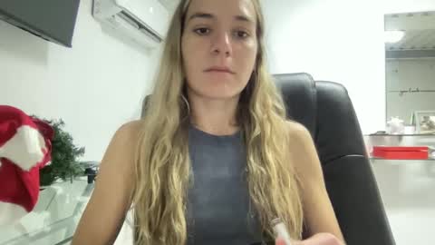 Aile online show from 12-05-24, 02:11