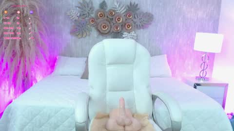 ailee_pons online show from 04-01-26, 01:52