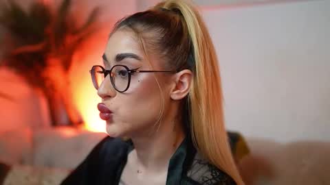  Aileen  online show from 03-02-26, 10:16