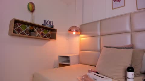 Snapshot of aily_yozuko chatting on 02-05-25, 10:19 Aily Yozuko online show from 02-05-25, 10:19