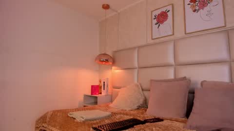 Snapshot of aily_yozuko chatting on 09-20-25, 03:29 Aily Yozuko online show from 09-20-25, 03:29