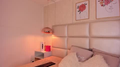 Snapshot of aily_yozuko chatting on 10-08-25, 02:42 Aily Yozuko online show from 10-08-25, 02:42