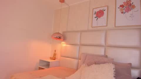 Snapshot of aily_yozuko chatting on 12-03-25, 02:41 Aily Yozuko online show from 12-03-25, 02:41