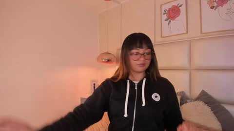 Snapshot of aily_yozuko chatting on 02-26-26, 02:43 Aily Yozuko online show from 02-26-26, 02:43