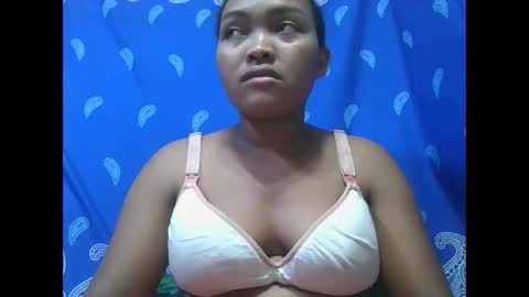 Snapshot of aimealdy chatting on 12-21-25, 06:42 aimealdy online show from 12-21-25, 06:42