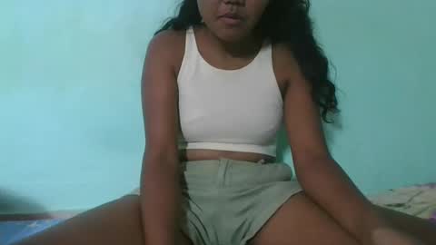 Snapshot of aimeamour chatting on 02-09-25, 07:27 aimeamour online show from 02-09-25, 07:27