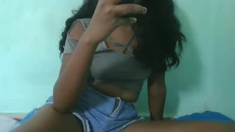 Snapshot of aimeamour chatting on 02-24-25, 06:58 aimeamour online show from 02-24-25, 06:58