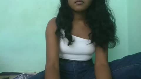 Snapshot of aimeamour chatting on 03-08-25, 03:35 aimeamour online show from 03-08-25, 03:35