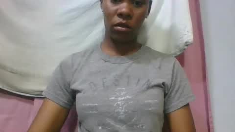 Snapshot of aimee982179 chatting on 03-14-26, 06:19 aimee982179 online show from 03-14-26, 06:19