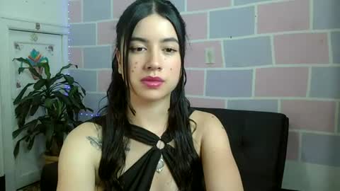Snapshot of aine_ileana chatting on 07-13-26, 06:11 J online show from 07-13-26, 06:11