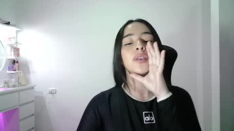 Snapshot of aineangeel chatting on 11-13-25, 11:47 AINE online show from 11-13-25, 11:47