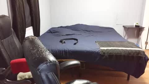 Daddy online show from 04-18-26, 11:49