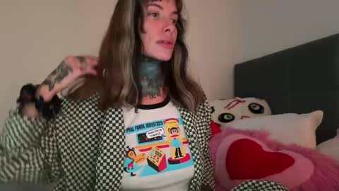 Airgead online show from 04-22-26, 08:54