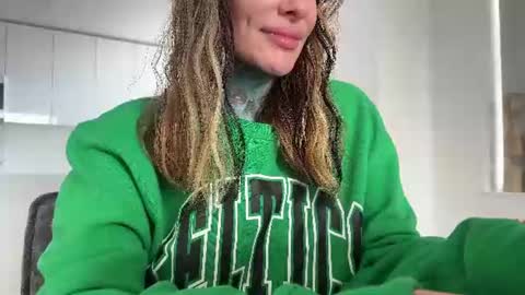 Airgead online show from 06-29-26, 05:02