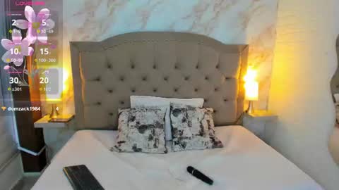 aisha__cambell online show from 07-12-26, 01:35