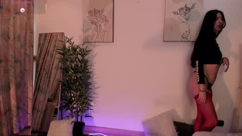 Aisha online show from 01-24-25, 03:13