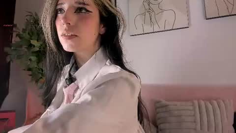 Aisha online show from 07-06-26, 02:47