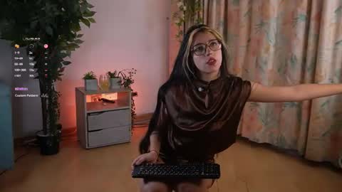 Aisha online show from 07-16-26, 01:50