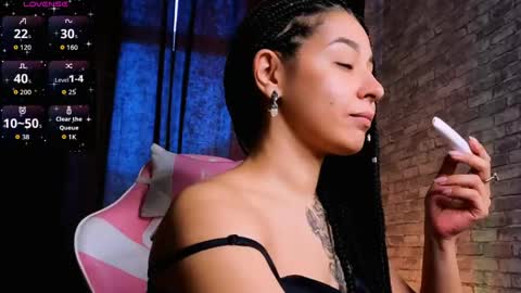 Aisha online show from 04-01-26, 01:41