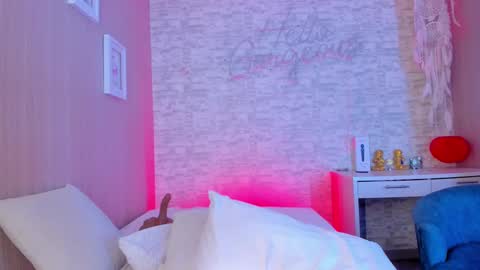 Aisha online show from 02-23-25, 02:29