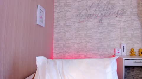 Aisha online show from 03-09-25, 06:00