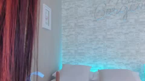 Aisha online show from 03-11-25, 07:58