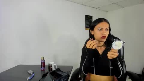 Snapshot of aisha_hotts777 chatting on 11-30-25, 02:48 Aisha online show from 11-30-25, 02:48