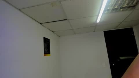 Snapshot of aisha_hotts777 chatting on 03-04-26, 04:40 Aisha online show from 03-04-26, 04:40